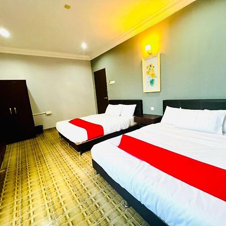 Daily Inn Hotel Мерсинг Экстерьер фото